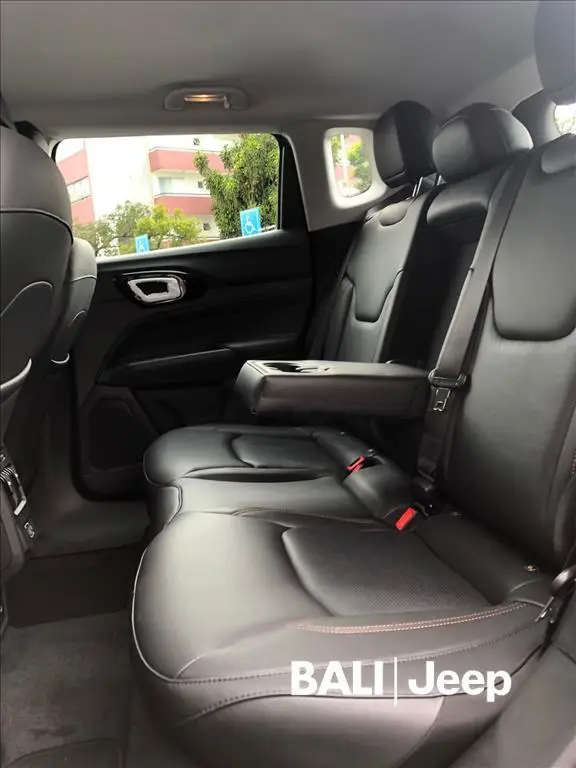 Carro Jeep Compass 2023 Limited 1.3 T270 (Aut) (Flex)