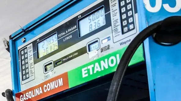 Com a mudança, mais de um terço da mistura da gasolina comercializada seria de etanol