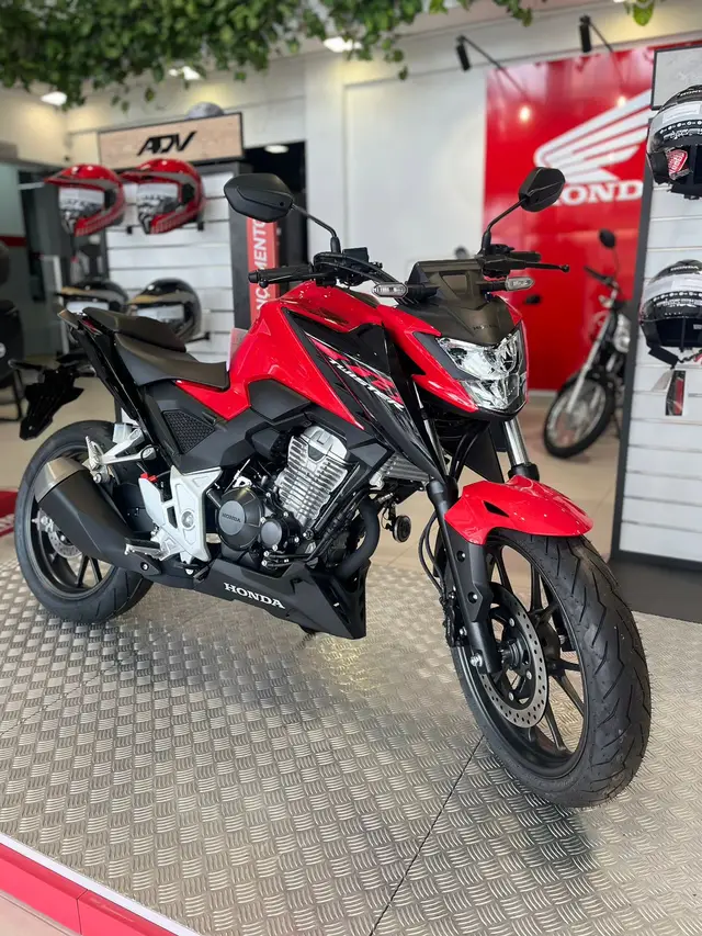 Carro Honda CB 300F Twister 2024 (ABS)