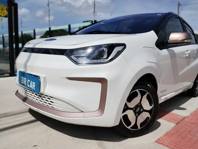 Carro JAC e-JS1 2022 BEV