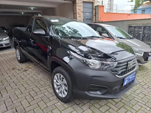 Carro Fiat Strada 2023 Endurance 1.4 Cabine Plus (Flex)