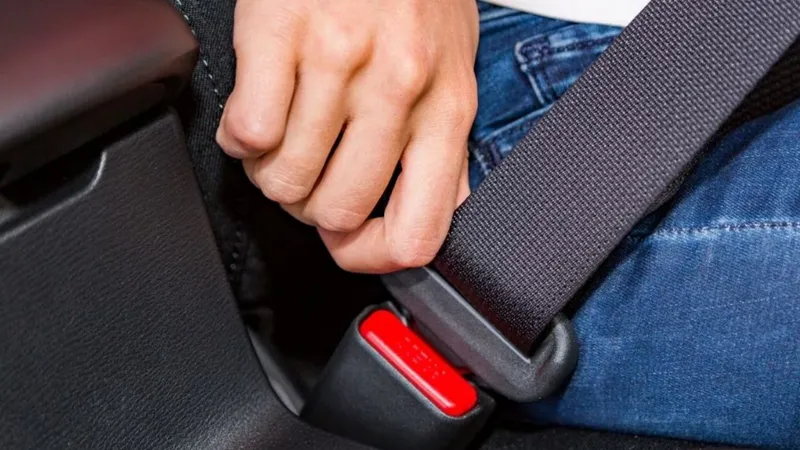 É necessário fazer manutenção em cinto de segurança?