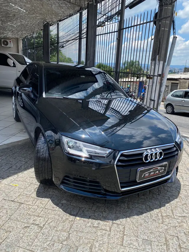 Carro Audi A4 2018 2.0 TFSI Ambition S Tronic