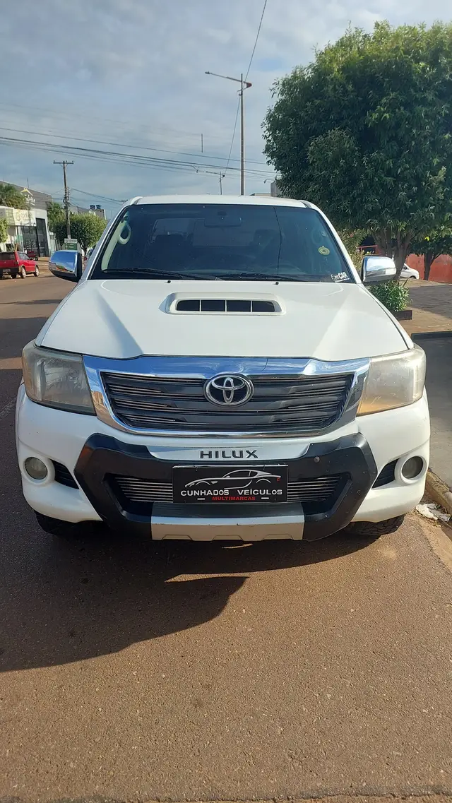 Carro Toyota Hilux Cabine Dupla 2012 Hilux 3.0 TDI 4x4 CD SRV