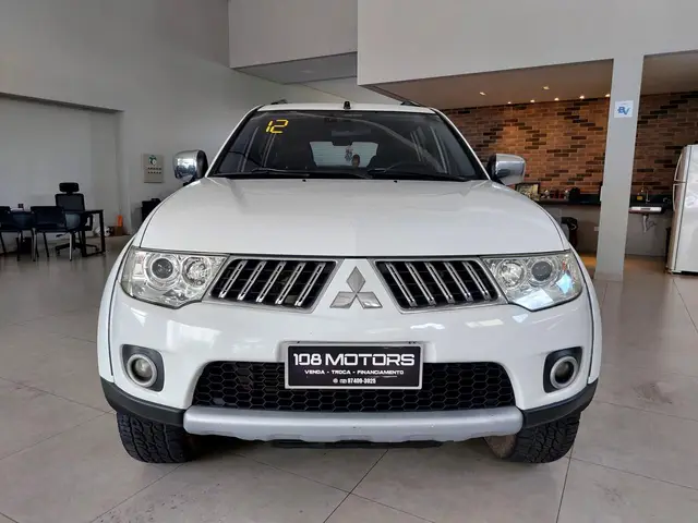 Carro Mitsubishi Pajero Dakar 2012 3.2 4WD (Aut)