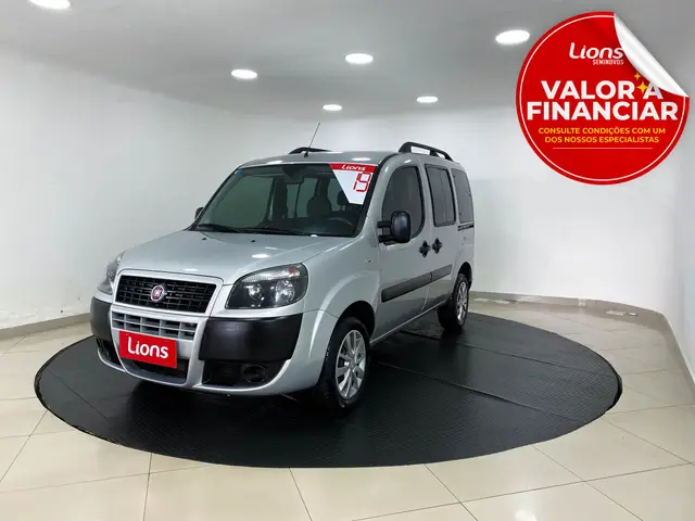 Carro Fiat Doblò 2019 Essence 1.8 5L (Flex)