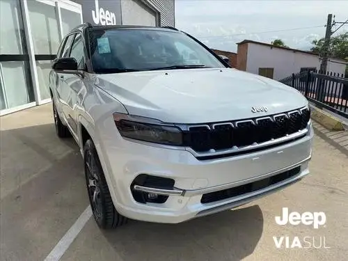 Jeep Commander Overland 2.0 TD380