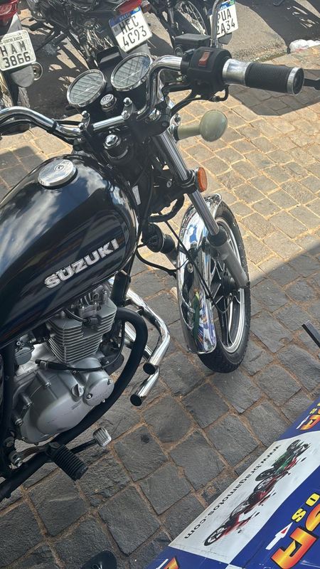 Intruder 125