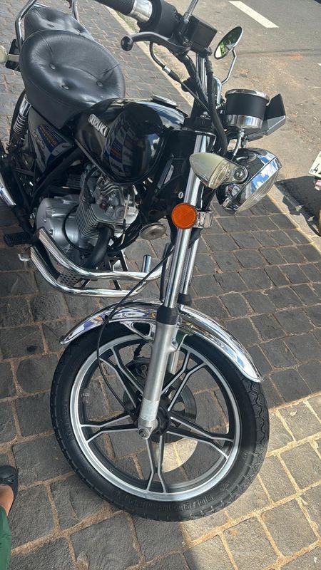 Intruder 125