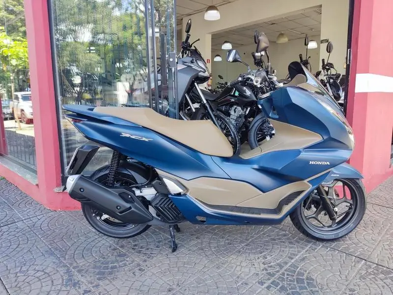 Honda PCX 160 DLX ABS