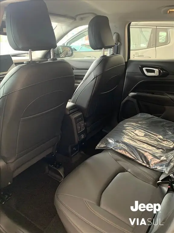 Carro Jeep Compass 2023 Limited 1.3 T270 (Aut) (Flex)