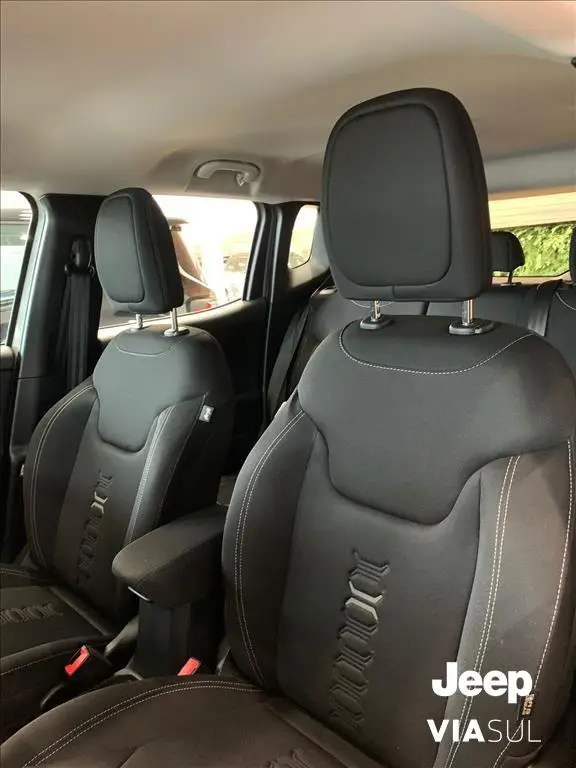 Jeep Renegade T270 1.3 Turbo 4x2