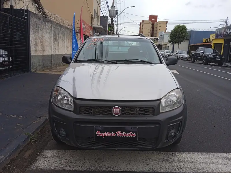 Fiat Strada Working 1.4 (Flex) (Cabine Estendida)