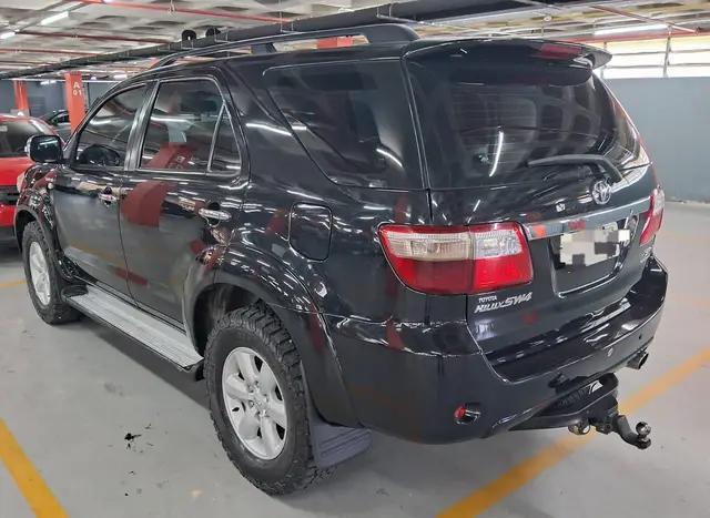 Carro Toyota Hilux SW4 2011 SRV 4x4 3.0 Turbo  (aut)