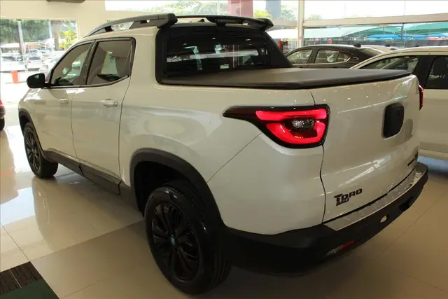 Carro Fiat Toro 2025 Volcano 1.3 Turbo 270