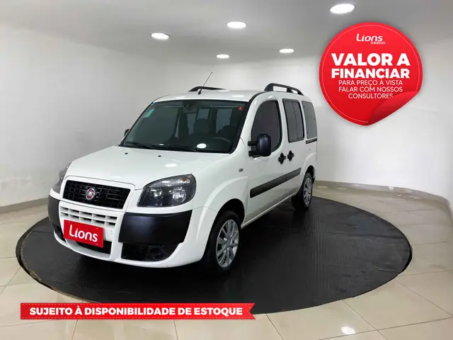 Carro Fiat Doblò 2019 Essence 1.8 5L (Flex)