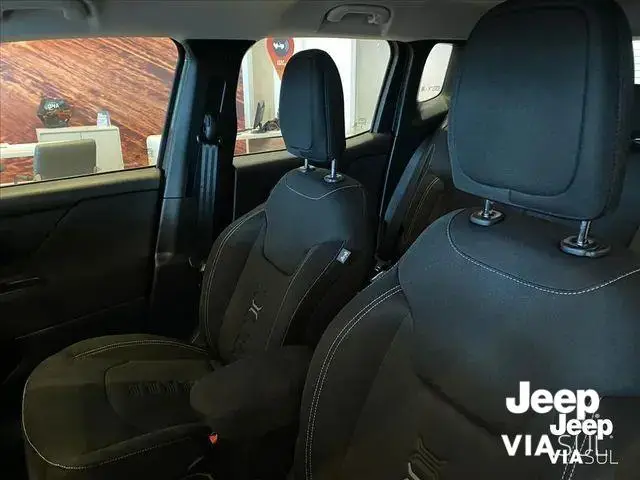 Carro Jeep Renegade 2024 T270 1.3 Turbo 4x2
