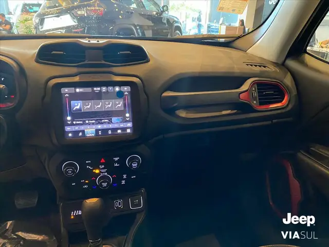 Carro Jeep Renegade 2024 Trailhawk T270 1.3 Turbo 4x4
