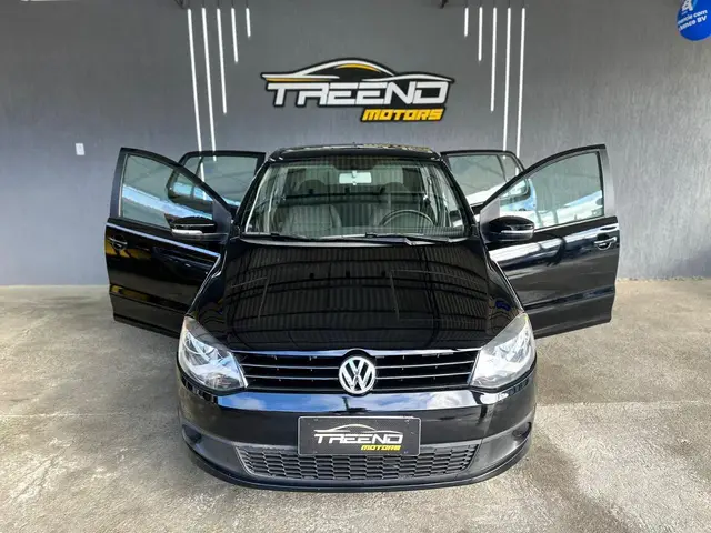 Carro Volkswagen Fox 2014 1.6 VHT (Flex)