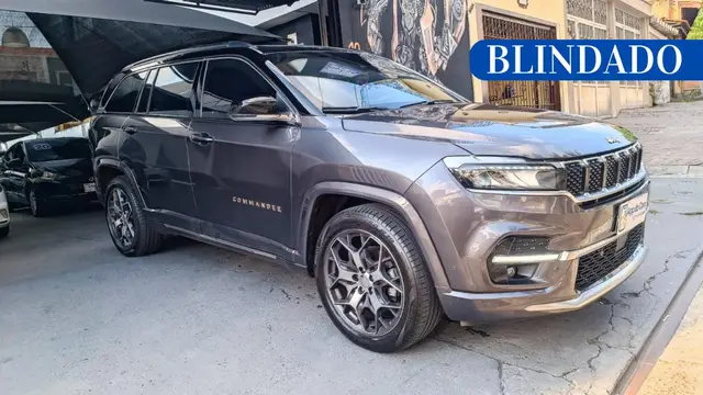 Carro Jeep Commander 2022 Overland T270 Flex (Aut)
