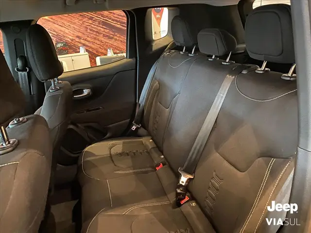 Carro Jeep Renegade 2024 T270 1.3 Turbo 4x2