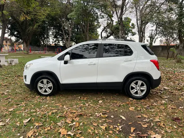 Carro Chevrolet Tracker 2014 Freerider 1.8 16v Ecotec 4x2 (Flex)