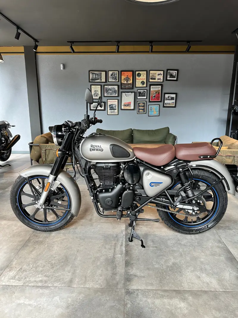 Royal Enfield Dark