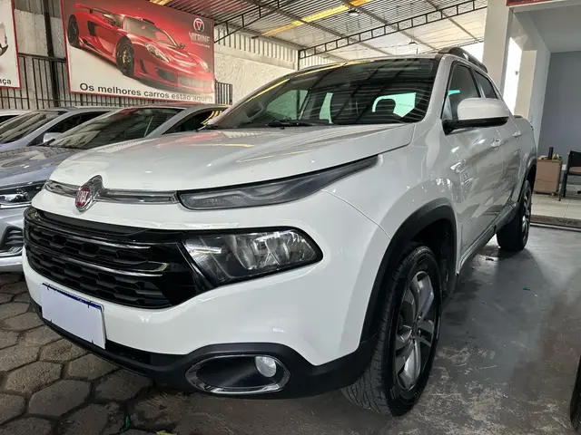 Carro Fiat Toro 2018 Freedom 2.4 TigerShark AT9 (Flex)