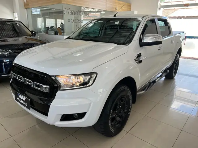 Carro Ford Ranger Cabine Dupla 2017 Ranger 3.2 XLT CD 4x4 (Aut)