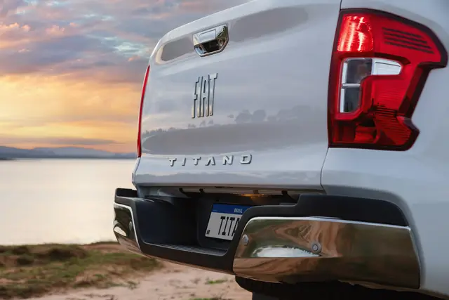 Carro Fiat Titano 2026 Volcano 2.2 Turbodiesel (Aut.)