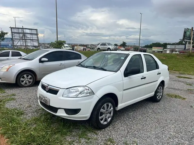 Carro Fiat Siena 2015 EL 1.0 8V (Flex)