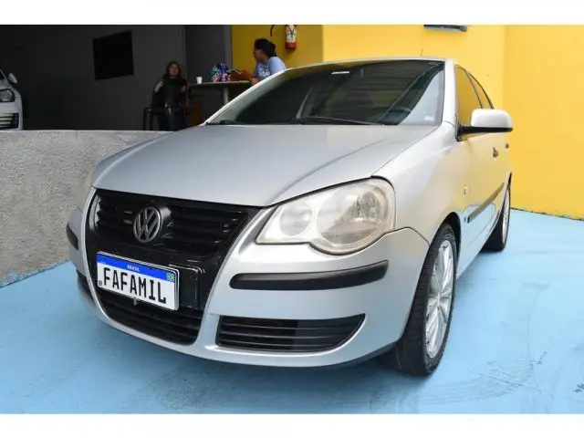 Carro Volkswagen Polo Sedan 2009 1.6 8V (Flex)