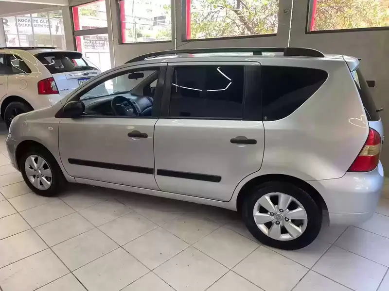 Nissan Livina S 1.6 16V (flex)
