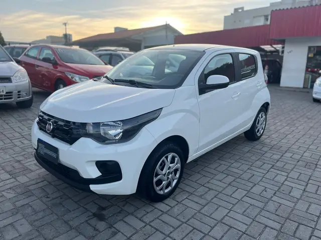 Carro Fiat Mobi 2018 FireFly Drive 1.0 (Flex)