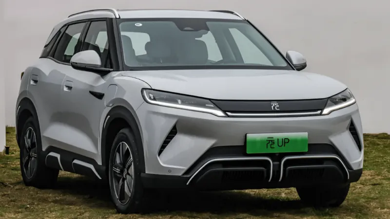 Novo BYD Yuan UP: SUV cotado no Brasil tem preço menor que de Kwid