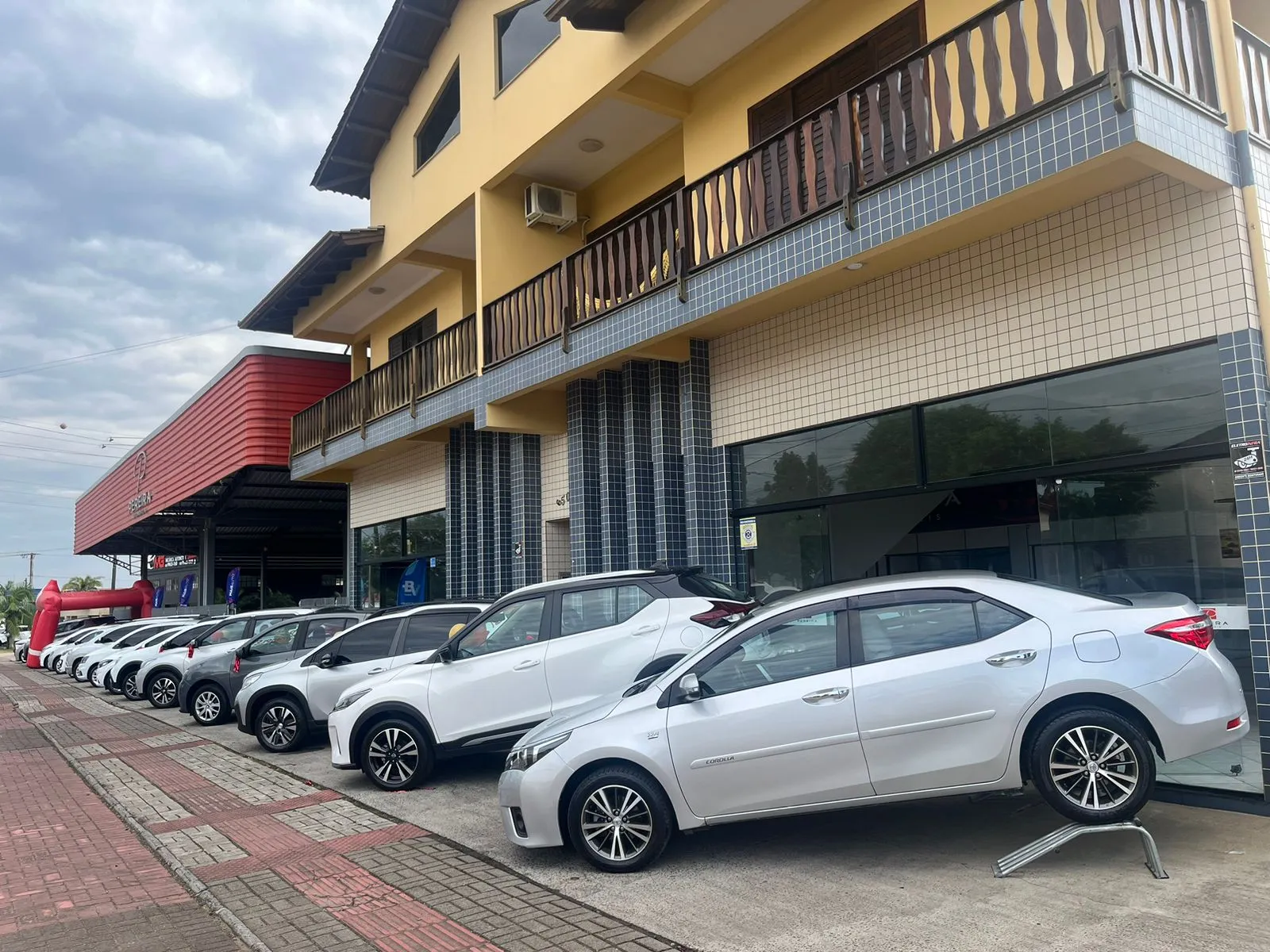 Fachada da loja Veículos à venda em Pereira Automóveis - Forquilhinha - SC | Mobiauto