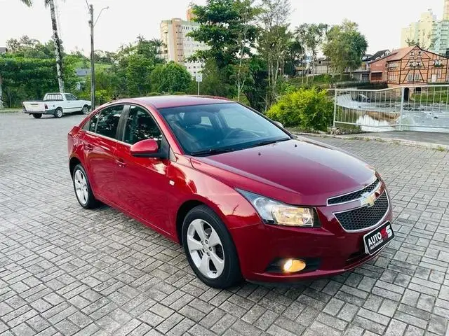 Carro Chevrolet Cruze 2013 LT 1.8 16V Ecotec (Flex)