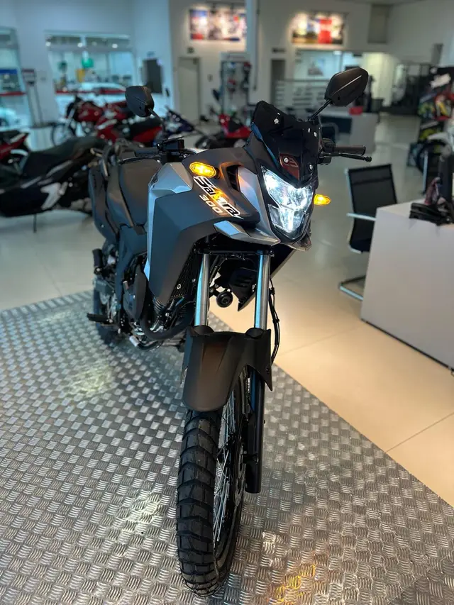 Carro Honda XRE Sahara 300 2024 ABS