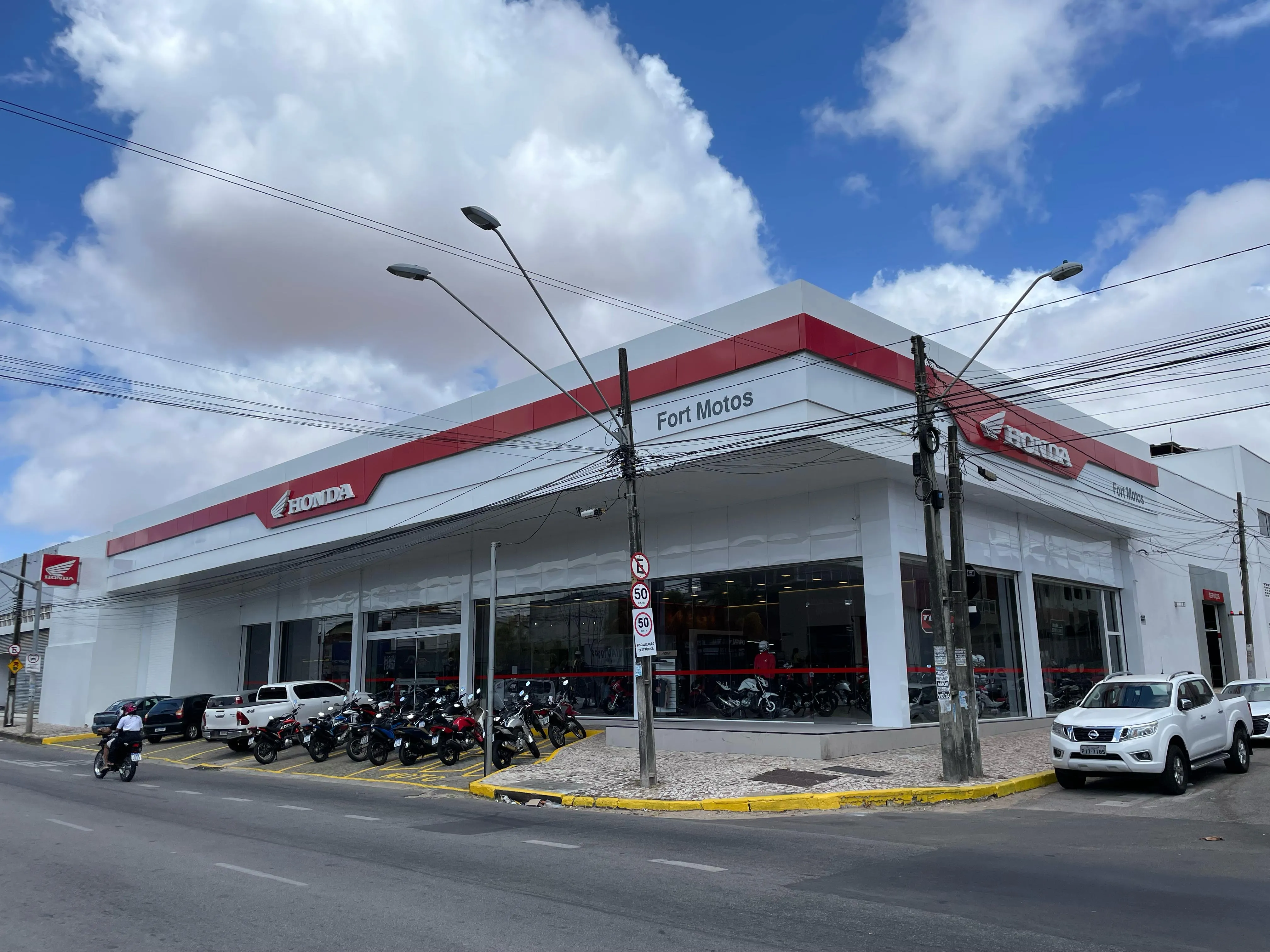 Fachada da loja Veículos à venda em Fort Motos - Fortaleza - CE
