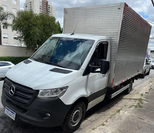 Carro Mercedes-Benz Sprinter 2021 FURGÃO 314 CDI STREET F31B UP1
