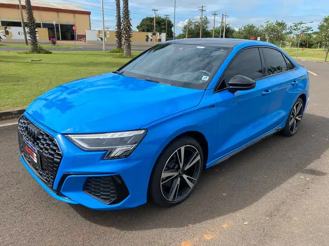 Carro Audi A3 2022 Performance Black 2.0 TFSI S tronic (Aut)
