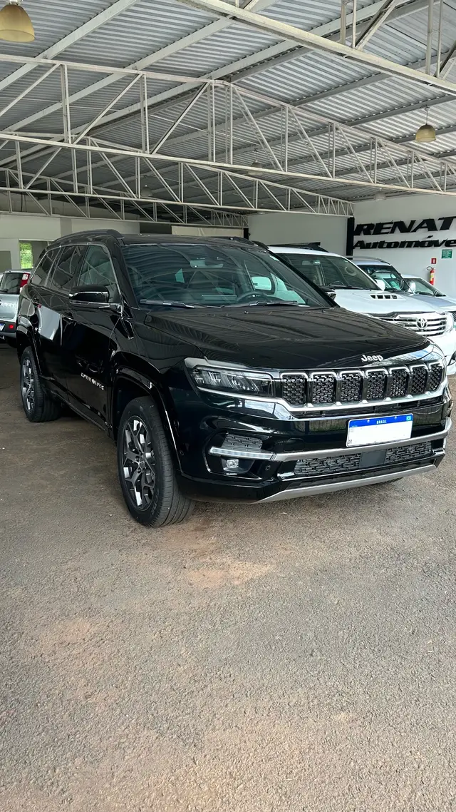Carro Jeep Commander 2022 Overland TD380 Diesel 4x4 (Aut)
