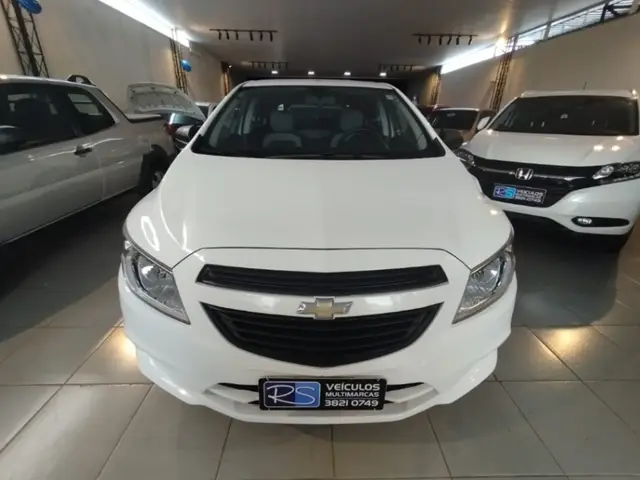 Carro Chevrolet Onix 2016 1.0 LS SPE/4