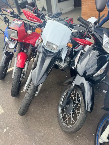 XR 200 R