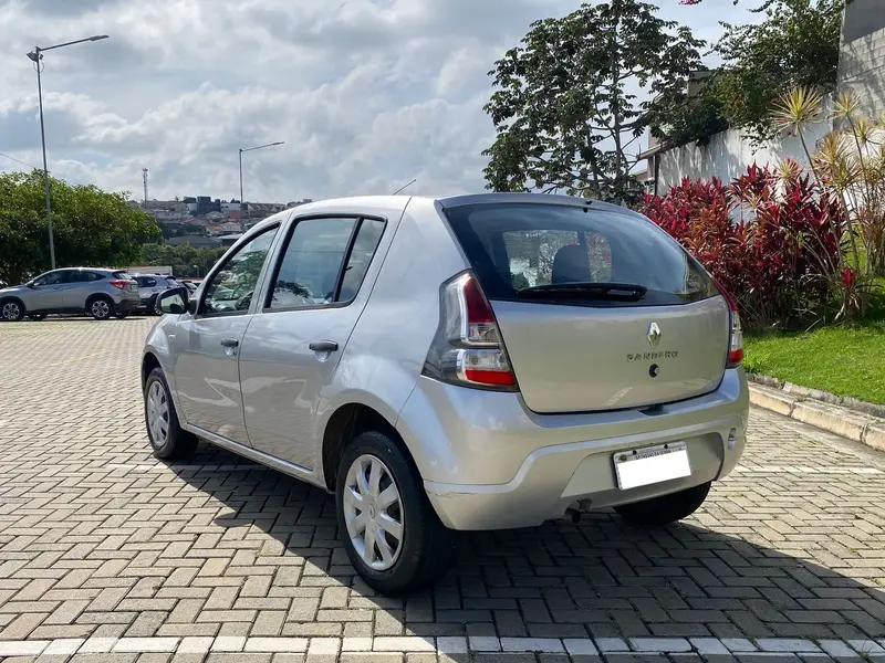 Renault Sandero Expression 1.0 16V (flex)