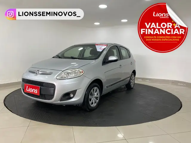 Carro Fiat Palio 2013 Attractive 1.0 8V (Flex)