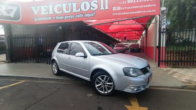 Carro Volkswagen Golf 2011 Sportline 1.6 VHT Ltd Edition