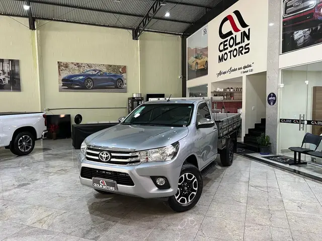 Carro Toyota Hilux Cabine Simples 2024 Chassi 4x4 2.8 Diesel