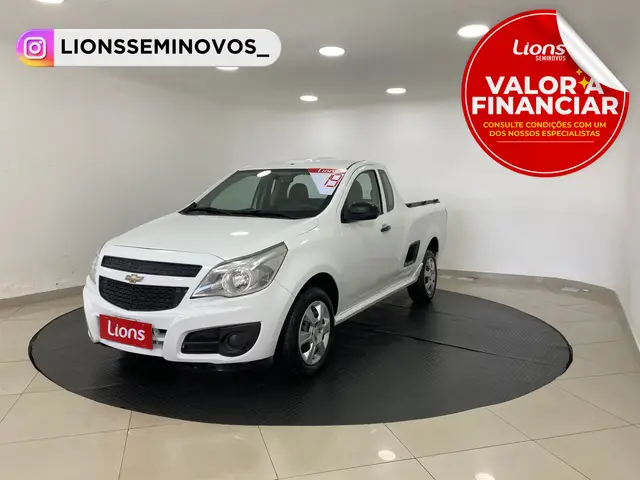 Carro Chevrolet Montana 2019 LS 1.4 (Flex)