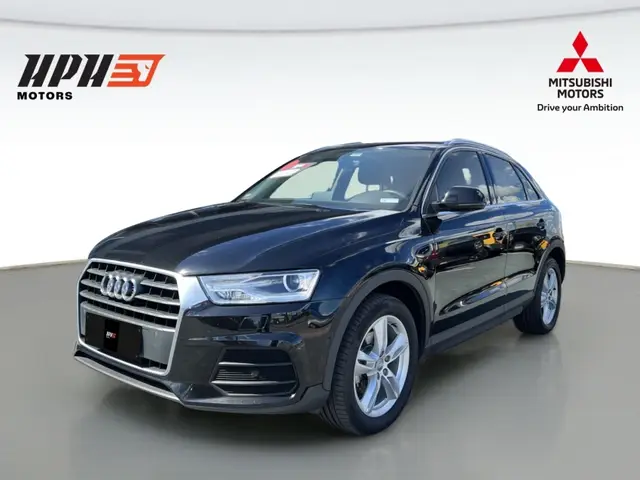 Carro Audi Q3 2018 1.4 TFSI Ambiente S Tronic